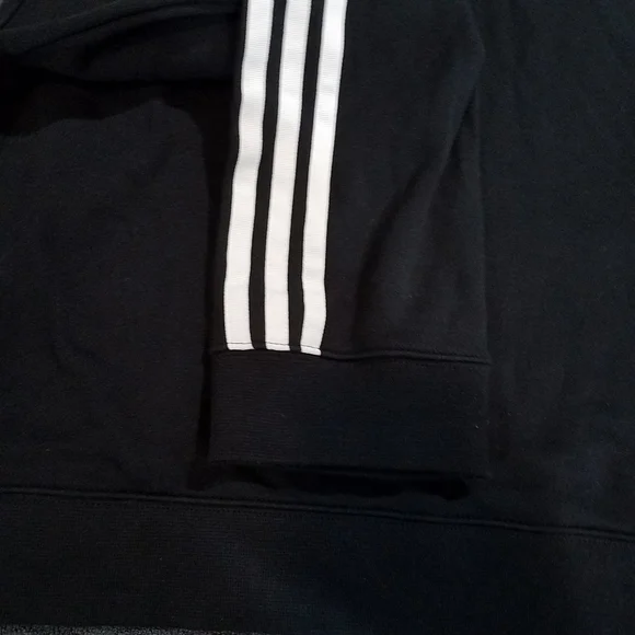 Adidas Cropped Hoodie CR4766 Black Noir Sweatshirt  Size XL NEW - Picture 11 of 11